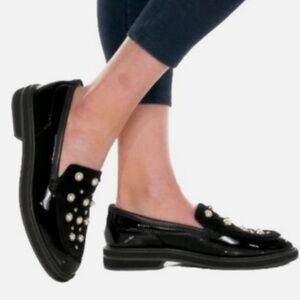 Louise et Cie Elegant Black Loafers with Pearl Detailing